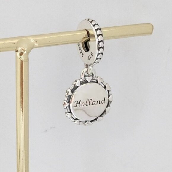 Pandora Wooden Shoe & Red Tulips Holland Dangle Charm - Picture 2 of 6